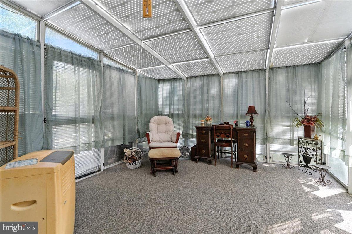 4105 Taunton Drive photo 2