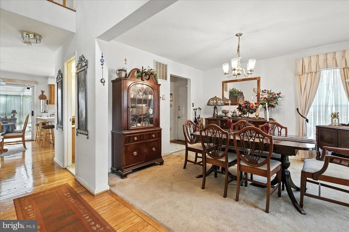 4105 Taunton Drive photo 6