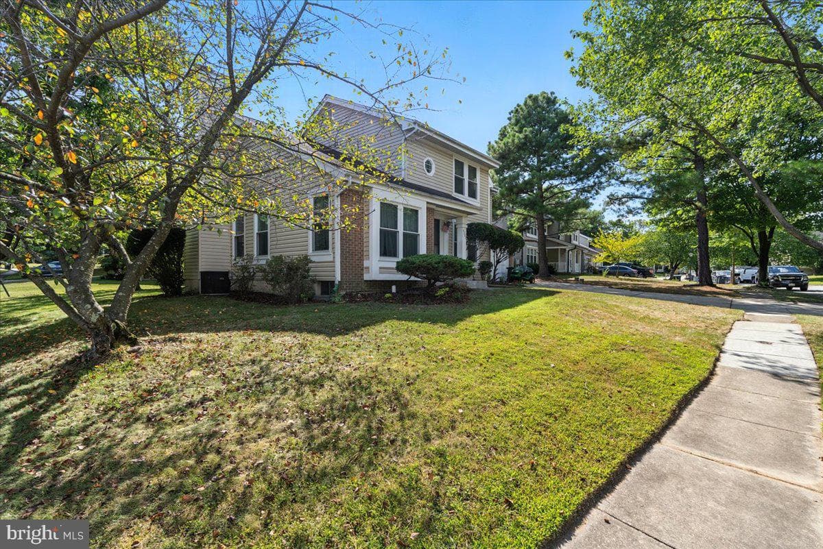 4105 Taunton Drive photo 8
