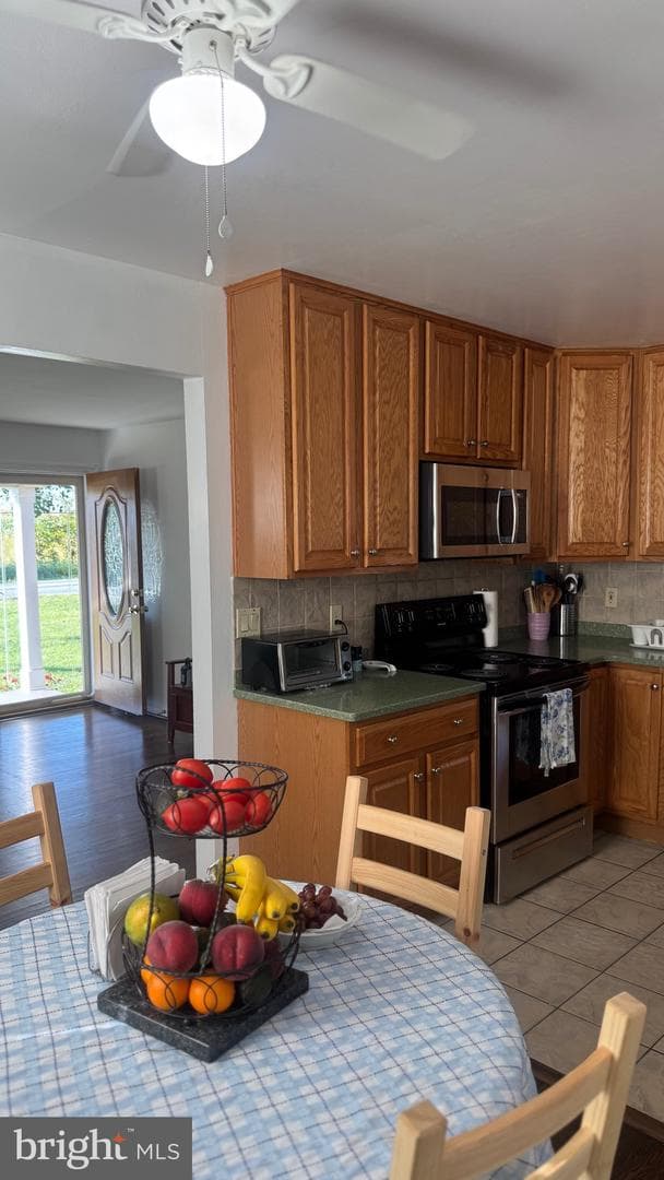 5434 Odell Road photo 9