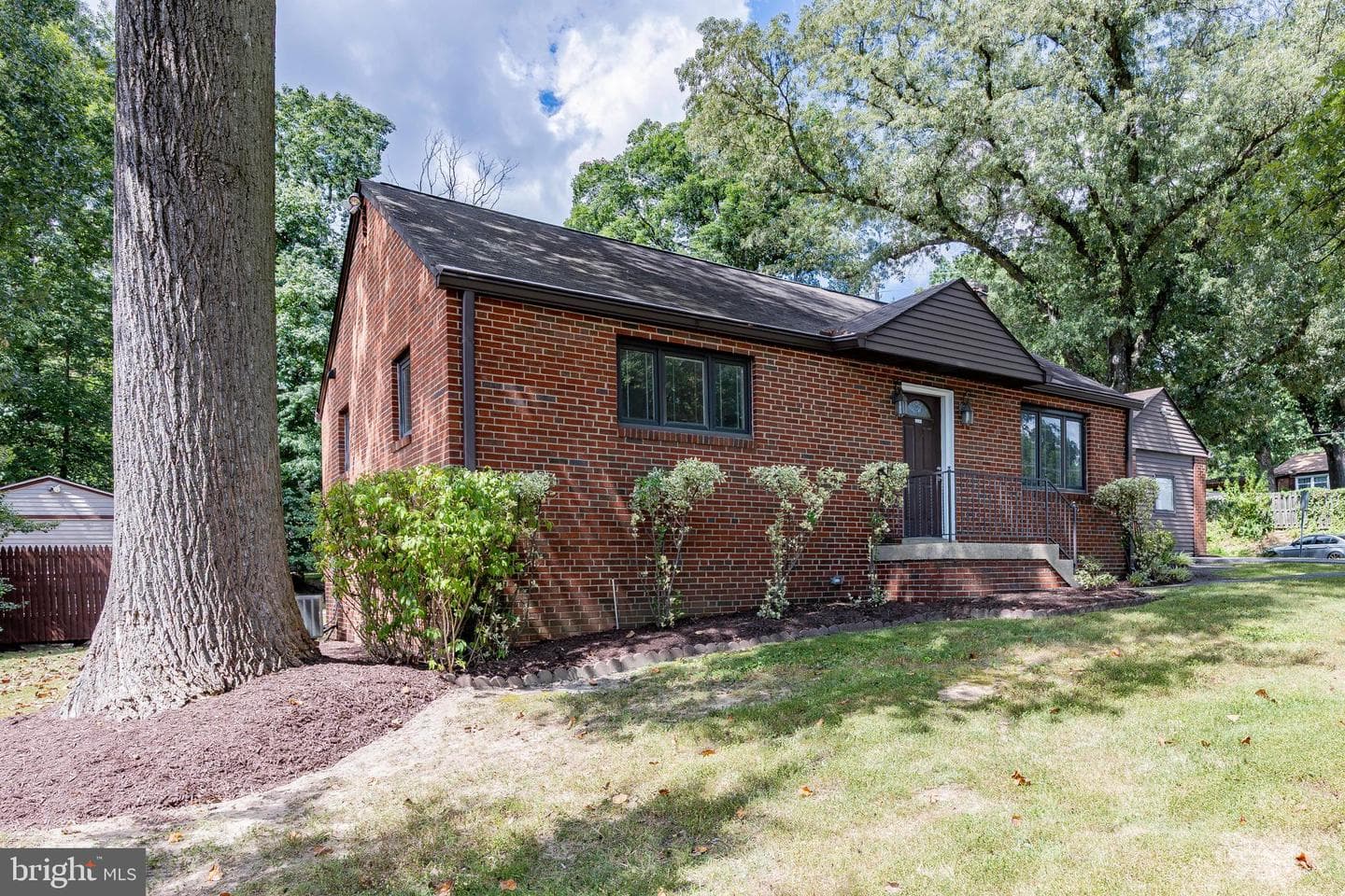 11022 Cherry Hill Road photo 3