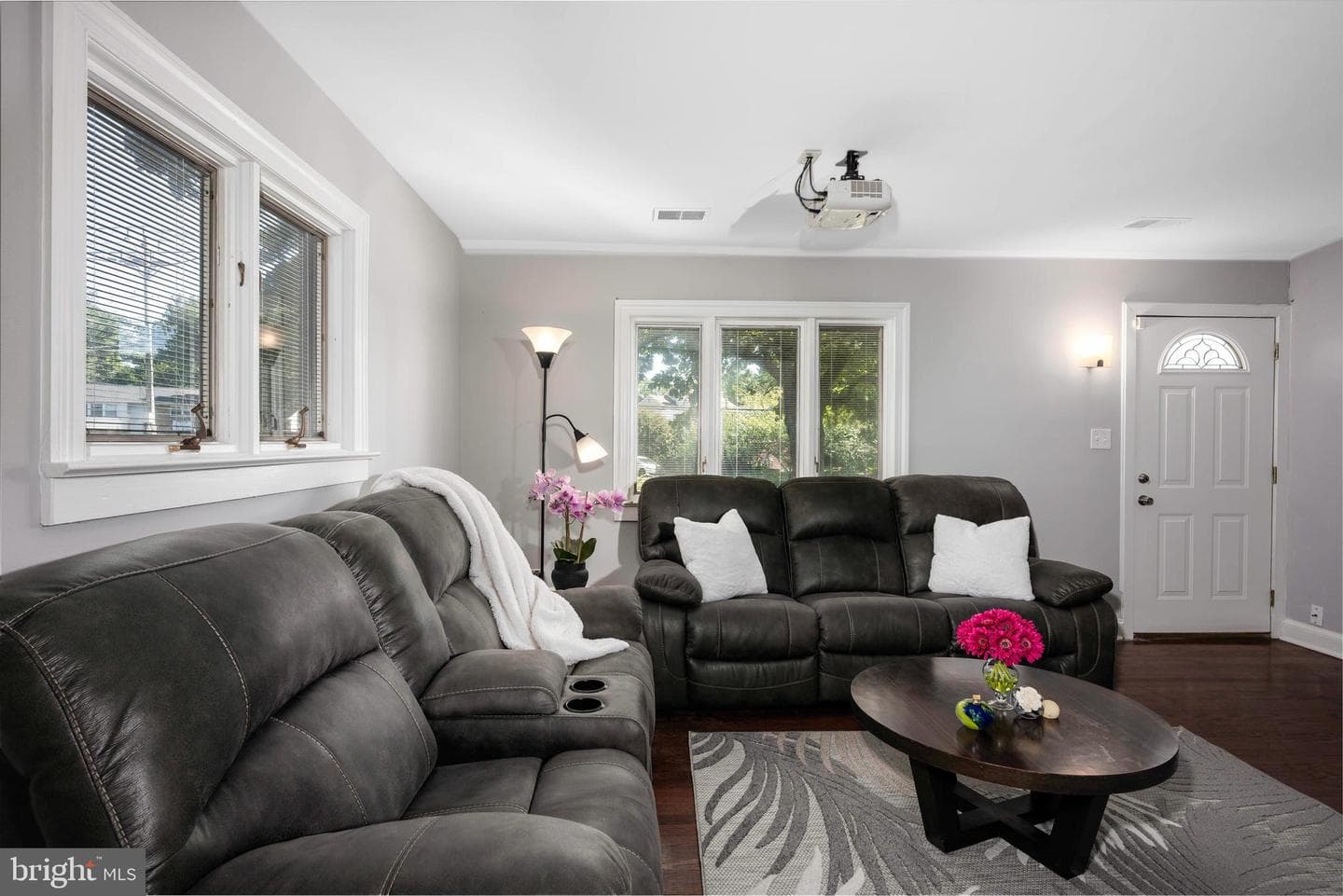 11022 Cherry Hill Road photo 4