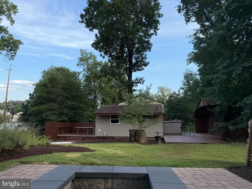11022 Cherry Hill Road photo 49