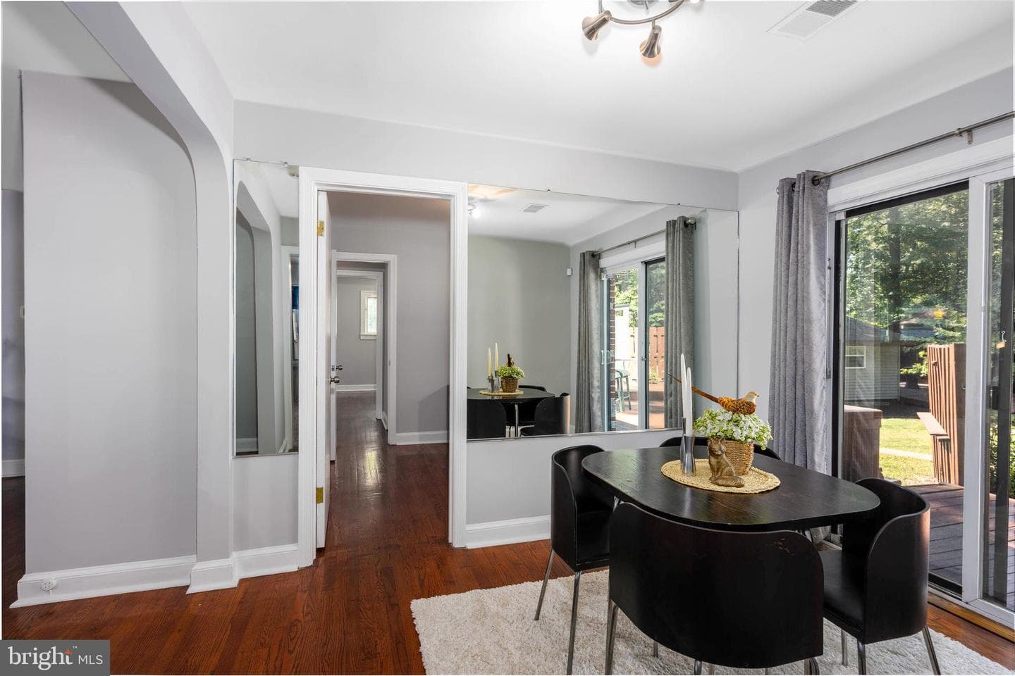 11022 Cherry Hill Road photo 8