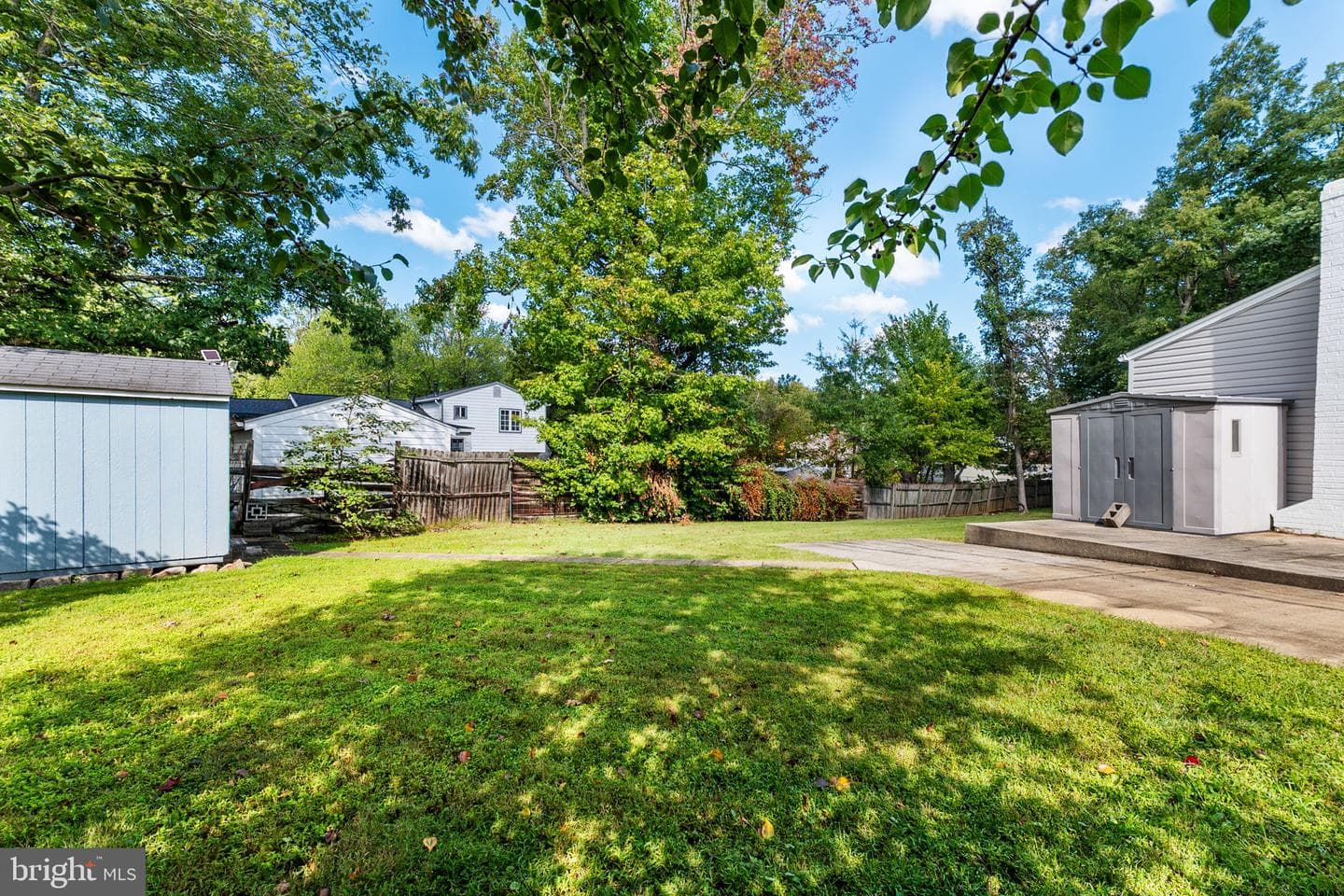9800 Justina Court photo 35