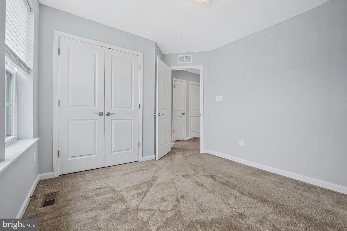 6915 Stansbury Lane photo 23