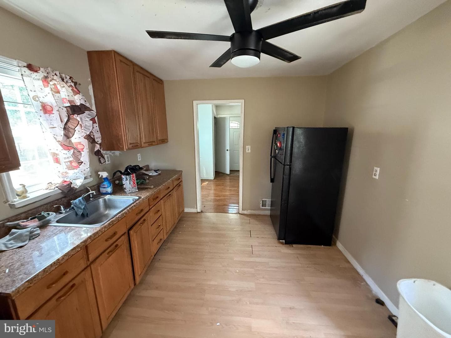 7003 Fairwood Road photo 6