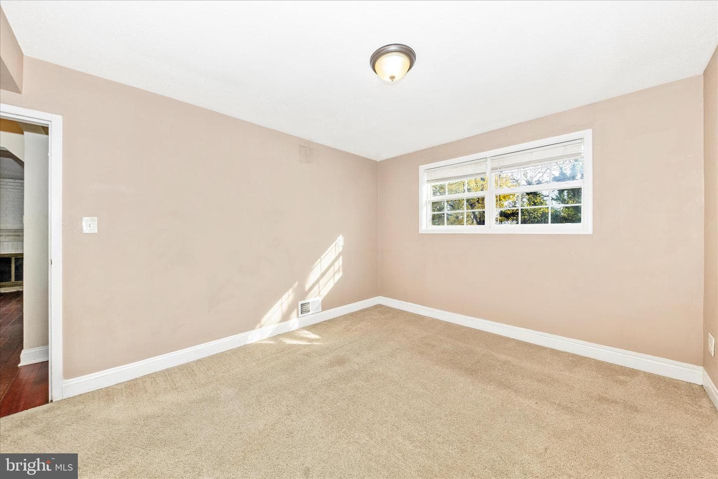 8109 Riggs Road photo 20