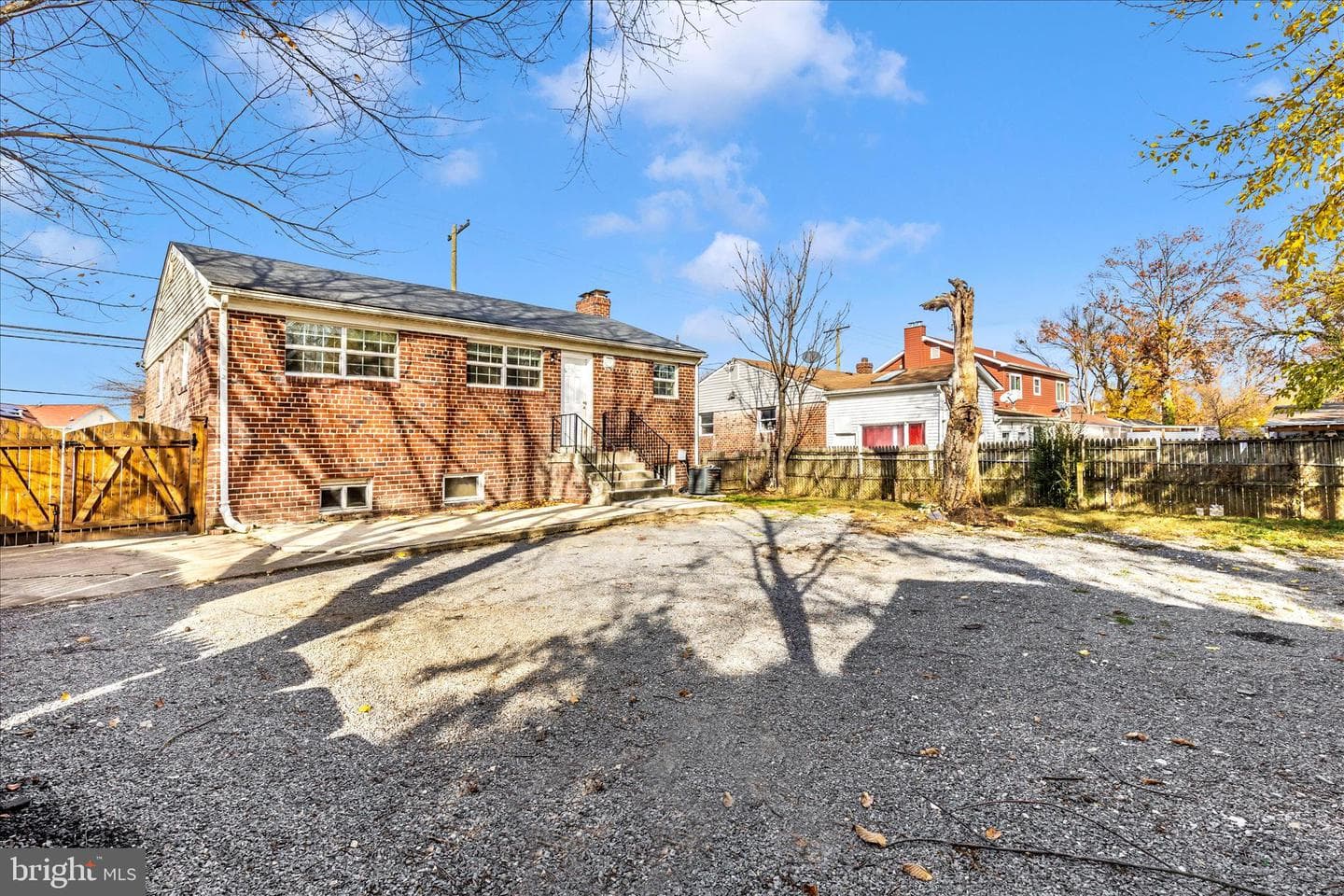 8109 Riggs Road photo 46