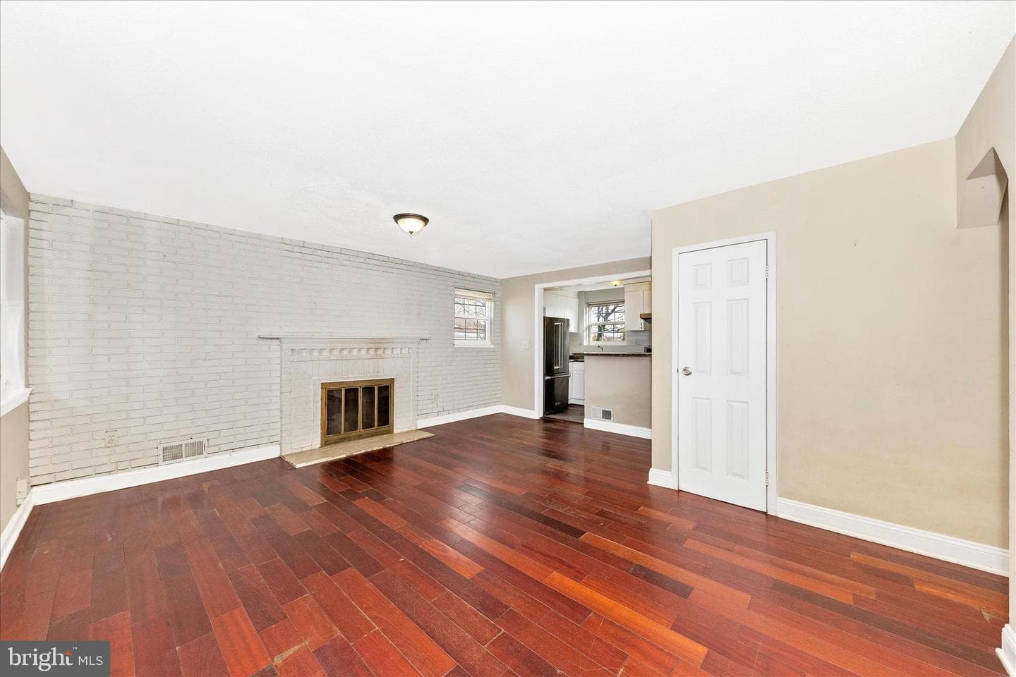8109 Riggs Road photo 6