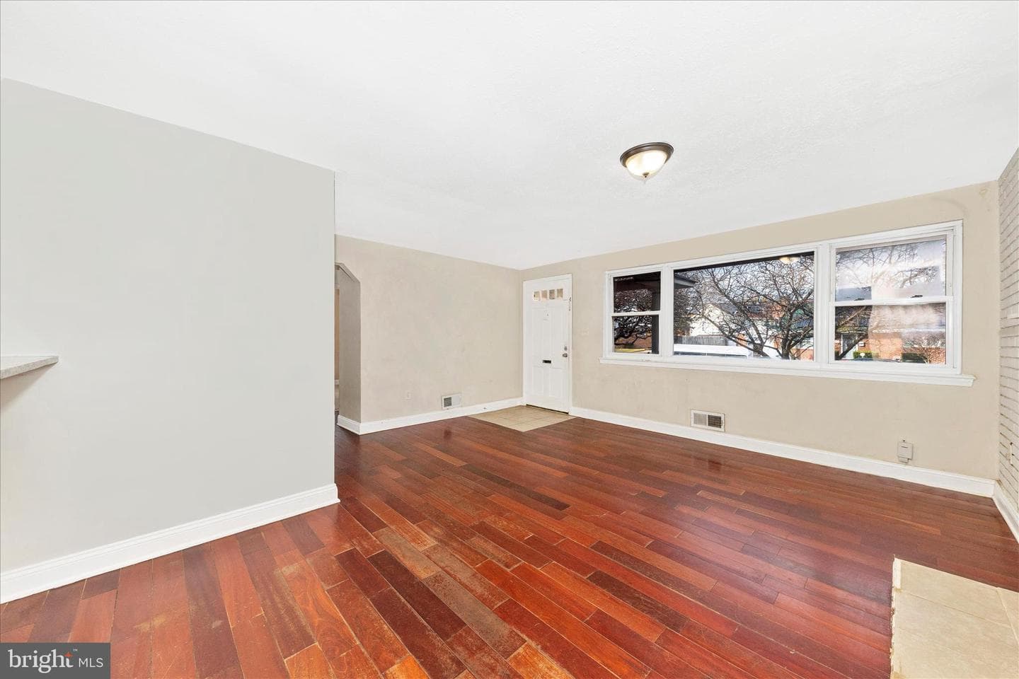 8109 Riggs Road photo 9