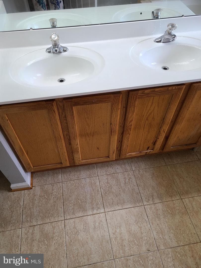 6606 Landing Way photo 23