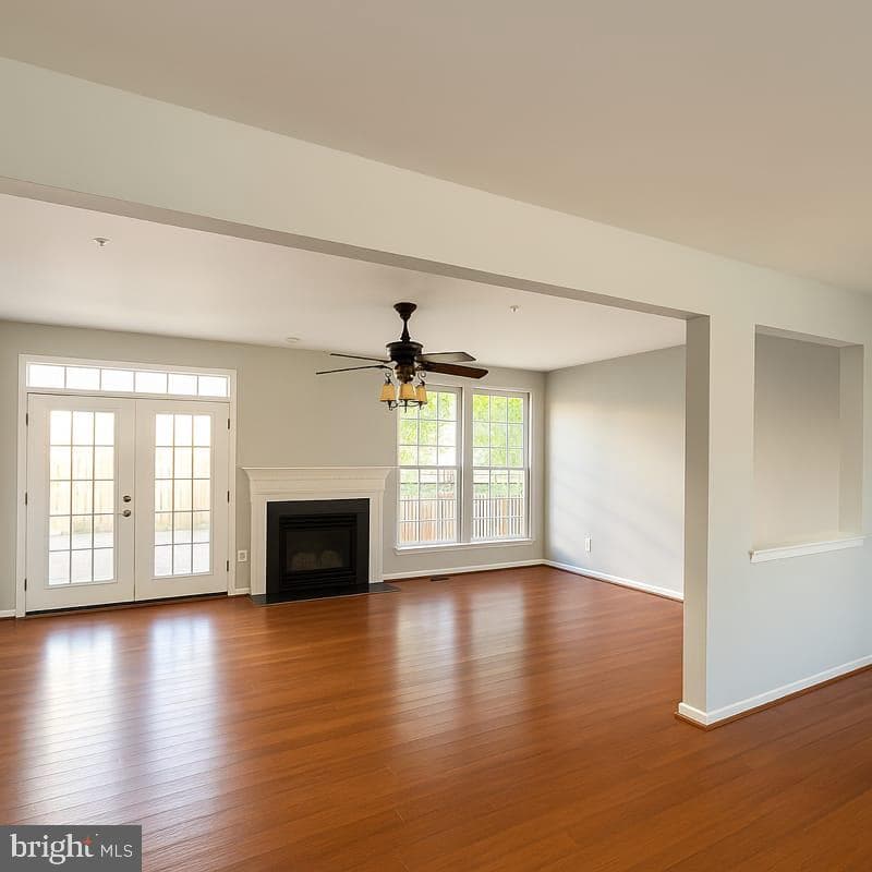 6606 Landing Way photo 36