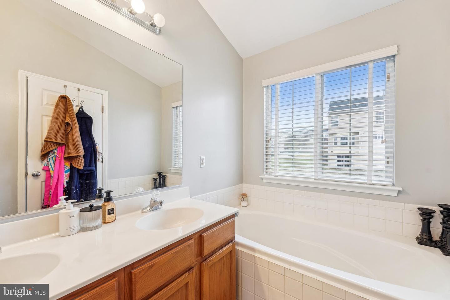 12805 Jervis Street photo 22