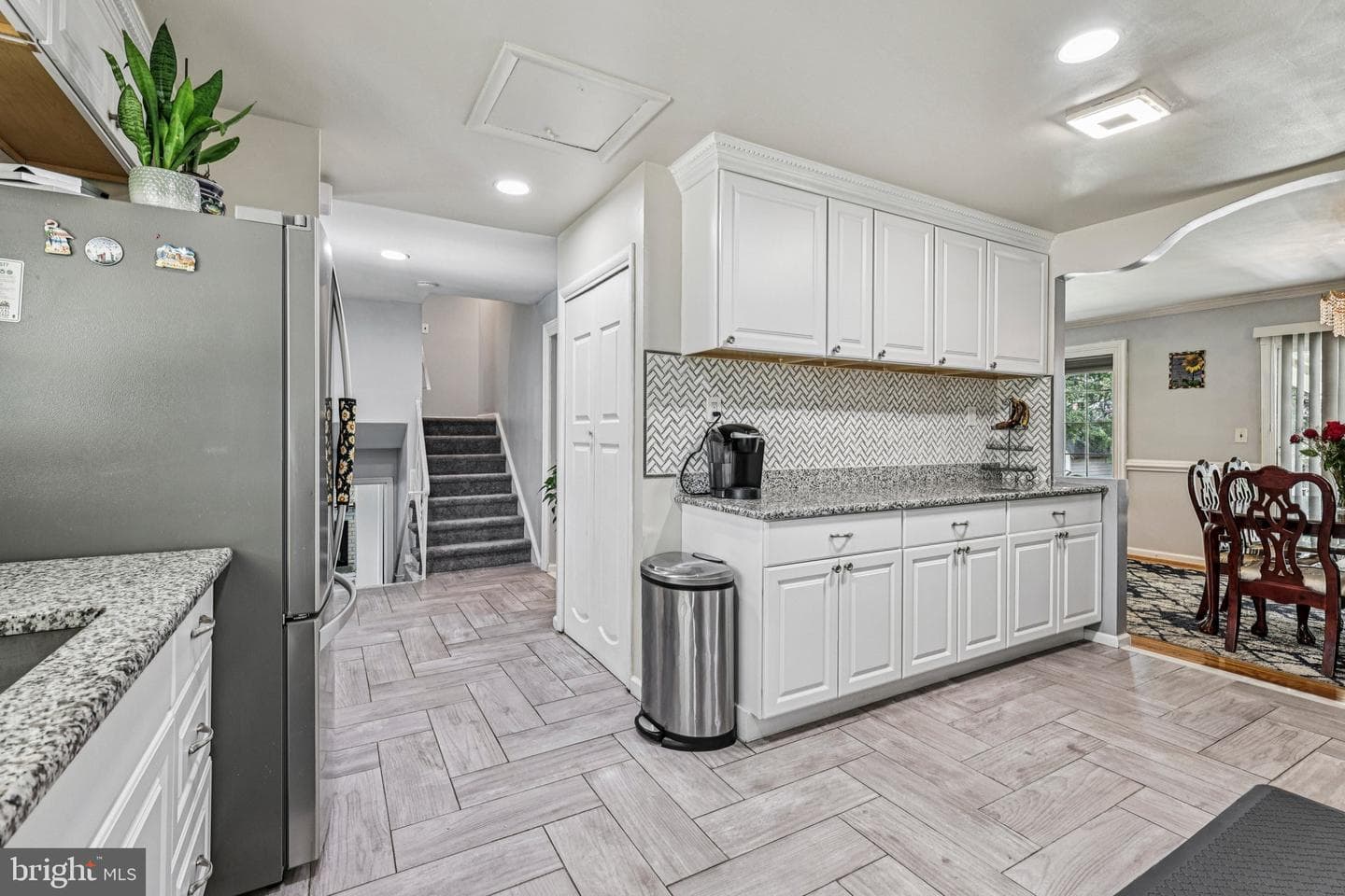6602 Cipriano Road photo 13