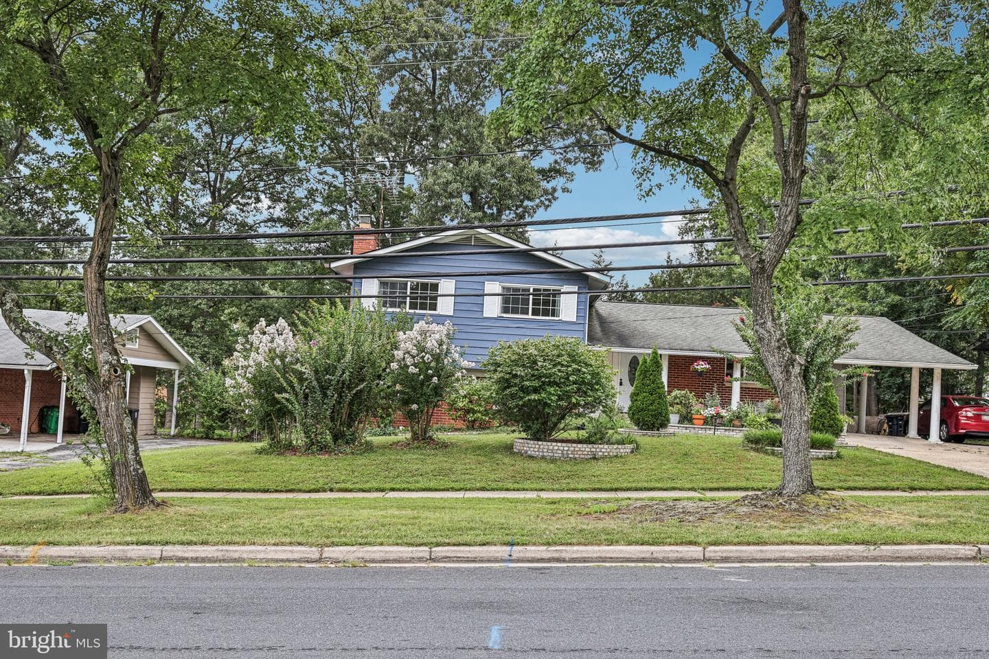 6602 Cipriano Road photo 2