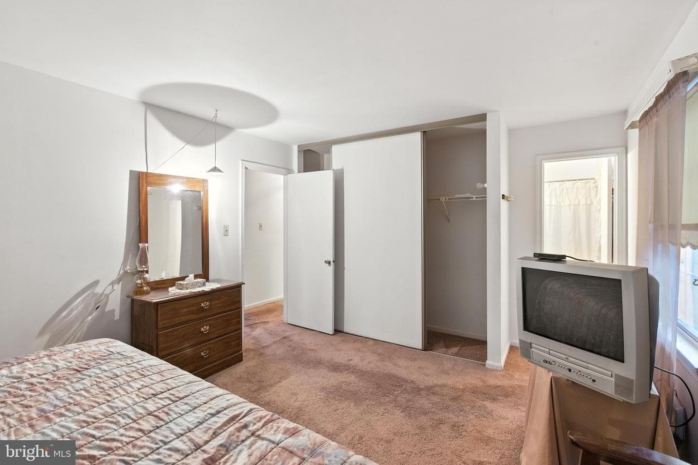12212 Kings Arrow Street photo 14