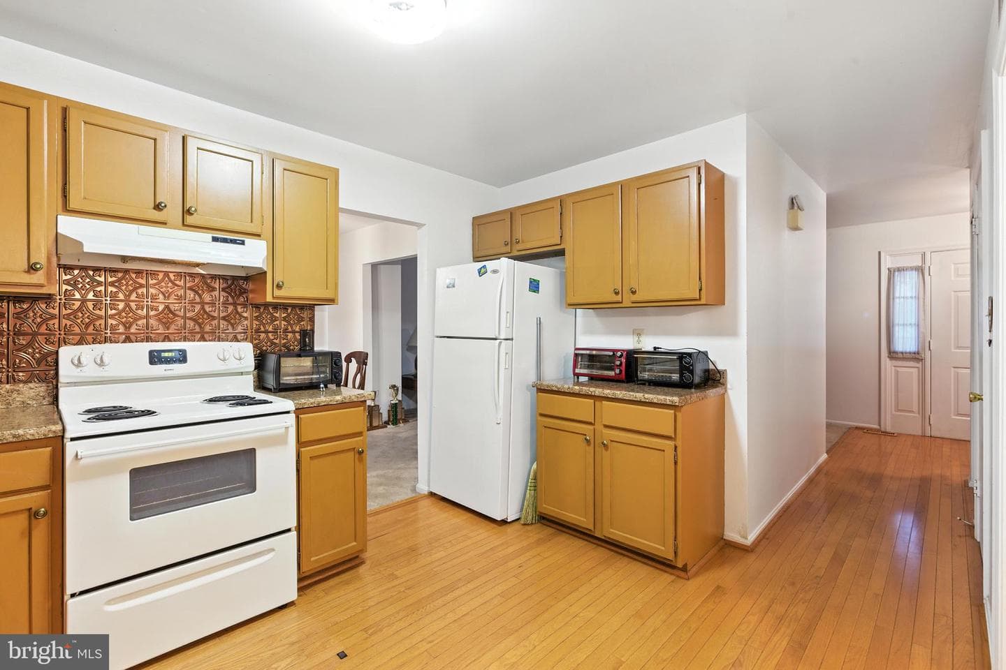 12212 Kings Arrow Street photo 9