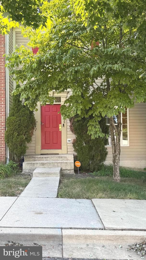 12606 Marlton Center Drive photo 1