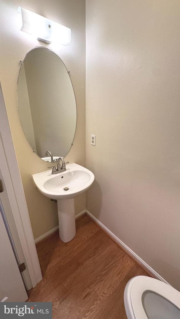 12606 Marlton Center Drive photo 6