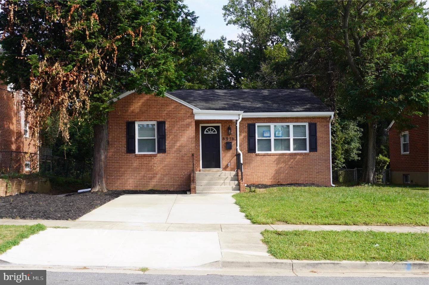 6516 Adak Street photo 1