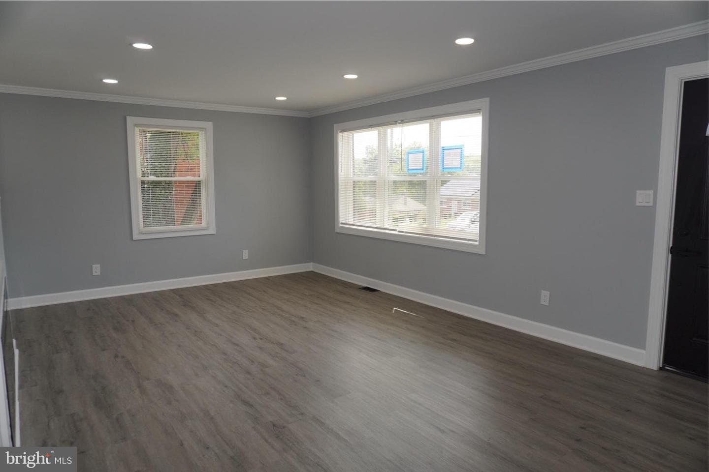 6516 Adak Street photo 11