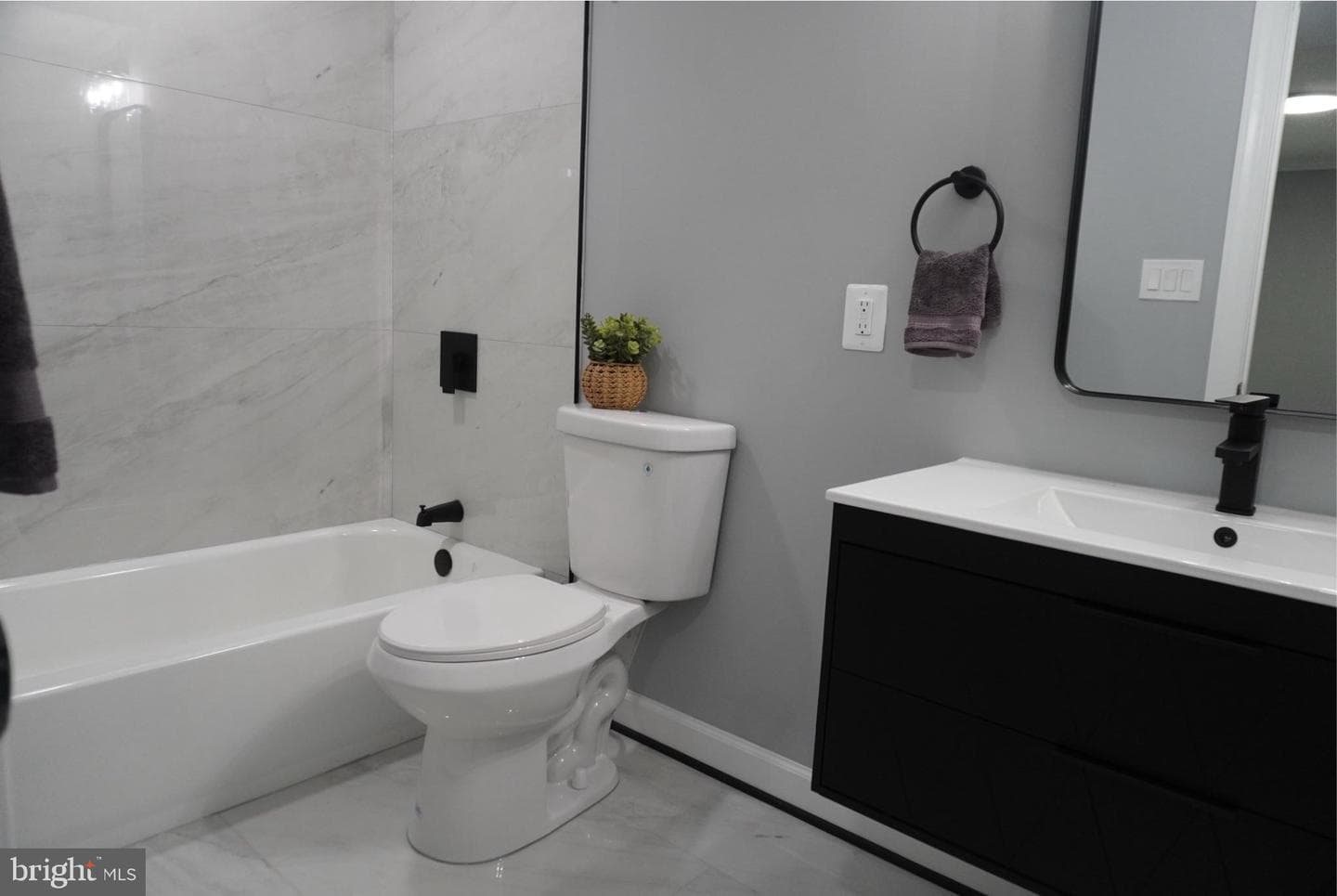 6516 Adak Street photo 22