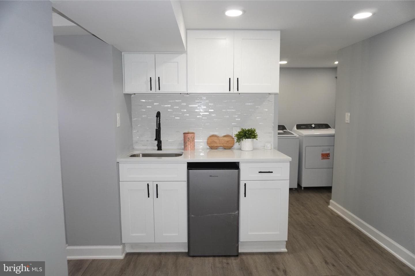 6516 Adak Street photo 26