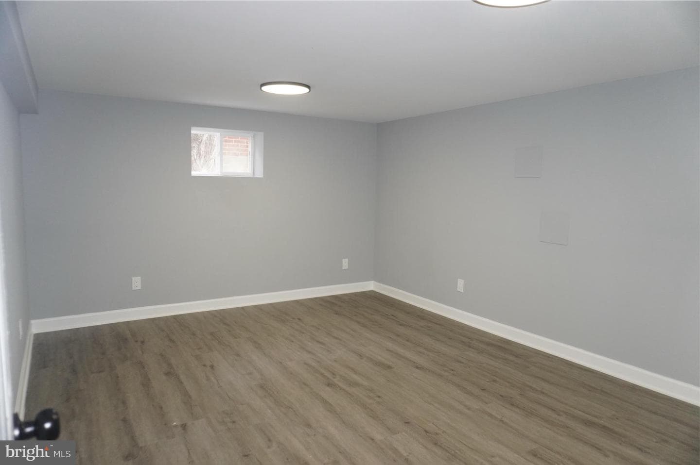 6516 Adak Street photo 34