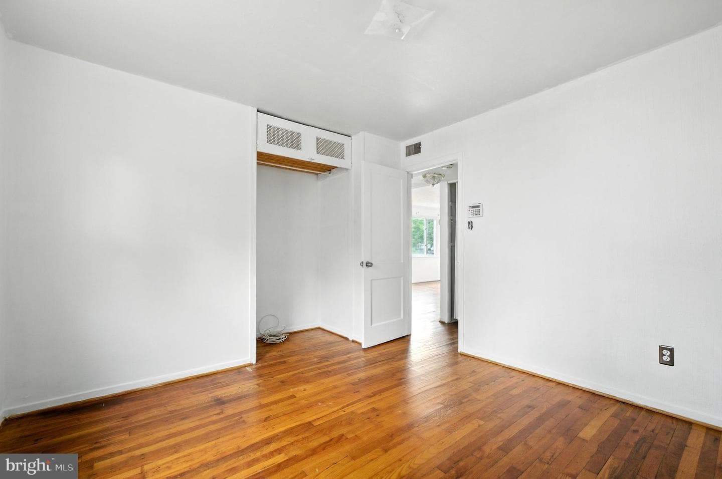 2704 Kirtland Avenue photo 9