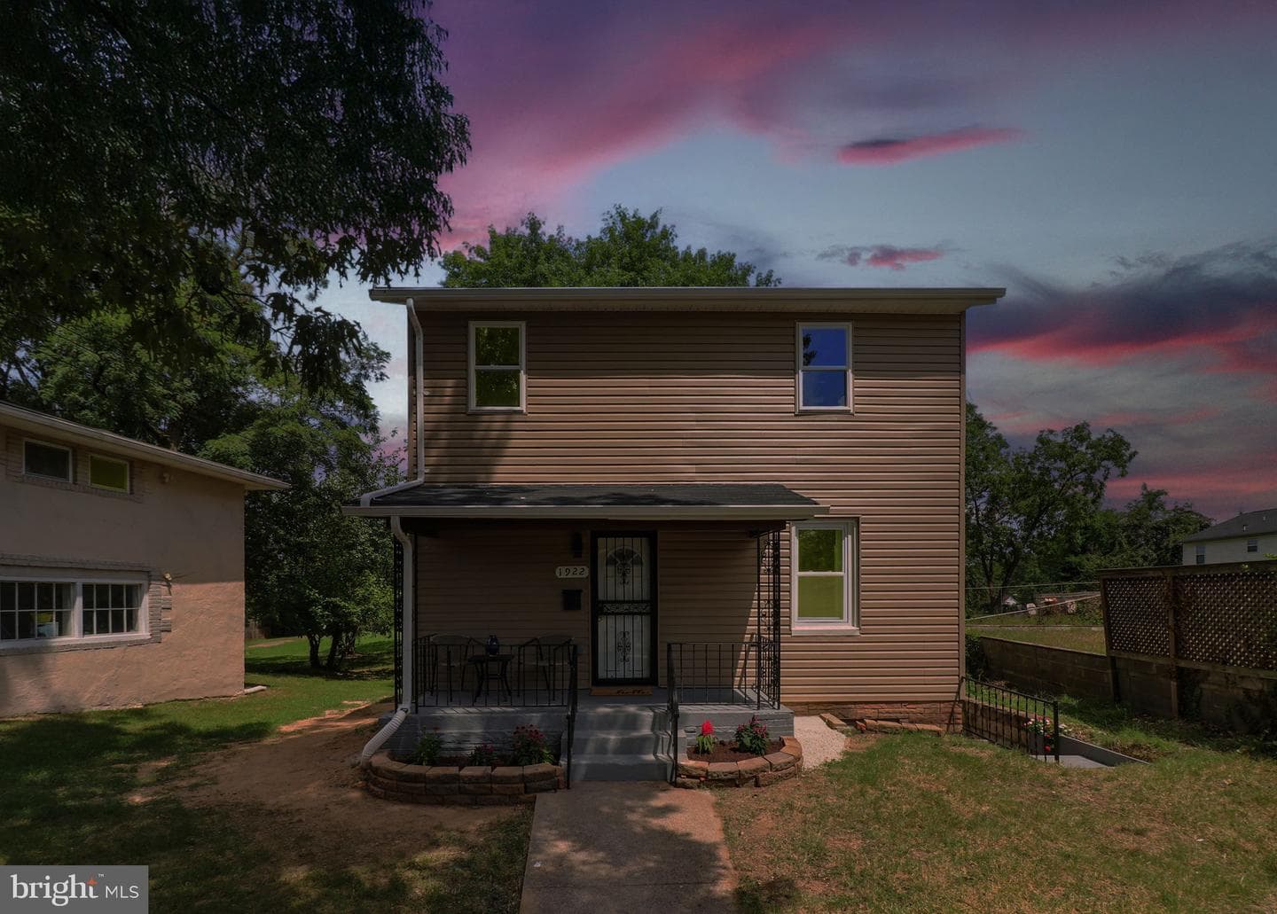 1922 Campbell Drive photo 46