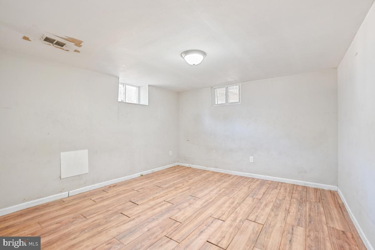 5300 Varnum Place photo 18