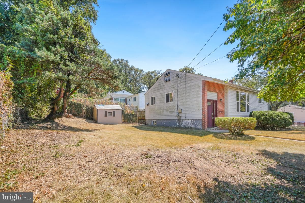 5300 Varnum Place photo 25