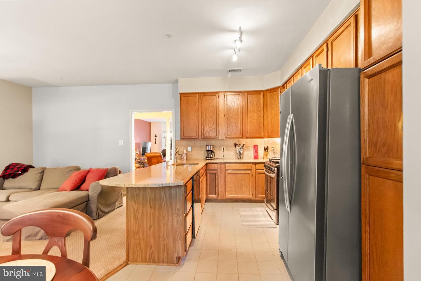 16113 Parklawn Place photo 15