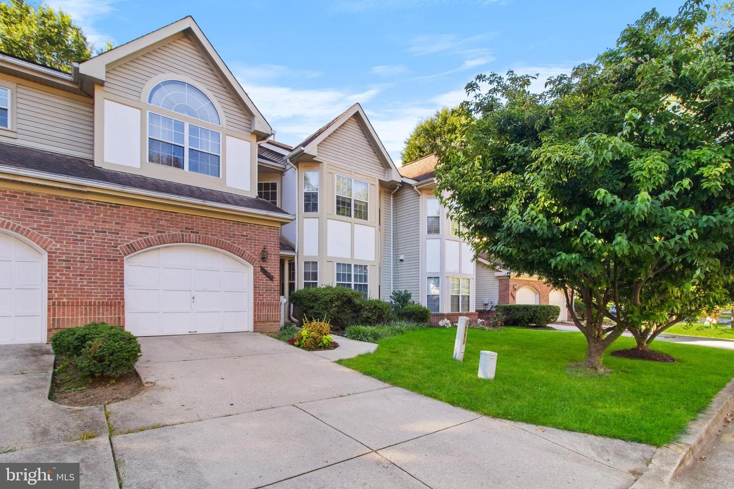 16113 Parklawn Place photo 3