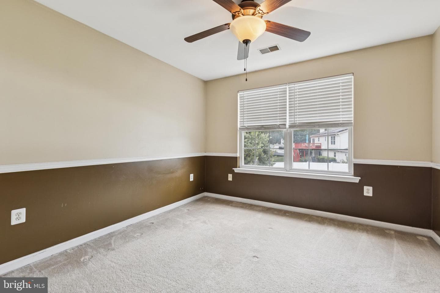 8305 Joan Place photo 32
