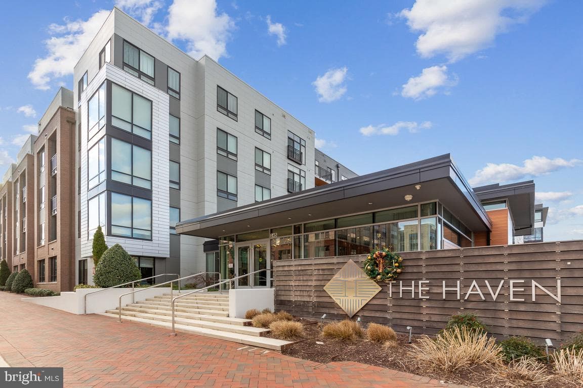 145 Riverhaven Drive #358, Oxon Hill