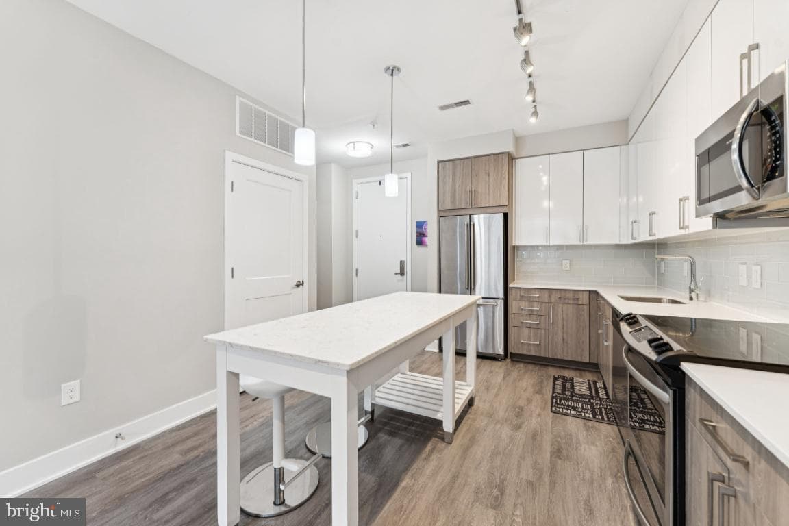 145 Riverhaven Drive #358 photo 9