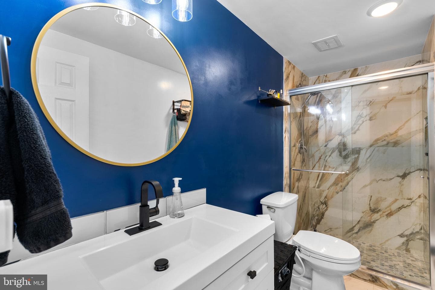 15811 Perkins Lane photo 34