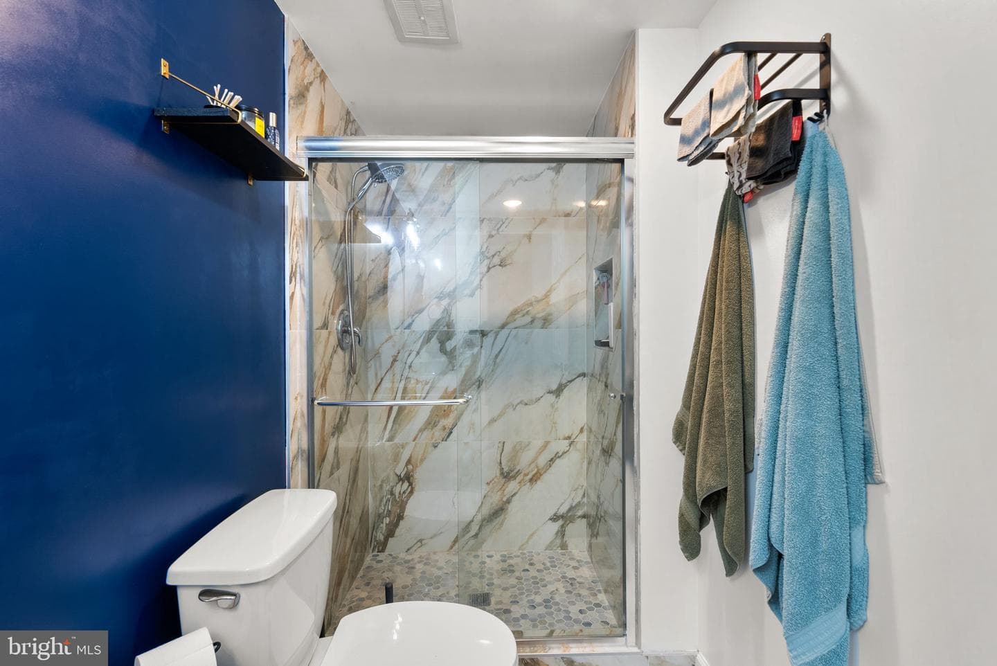 15811 Perkins Lane photo 35