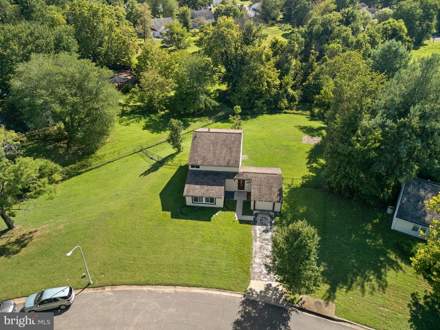 15811 Perkins Lane photo 44