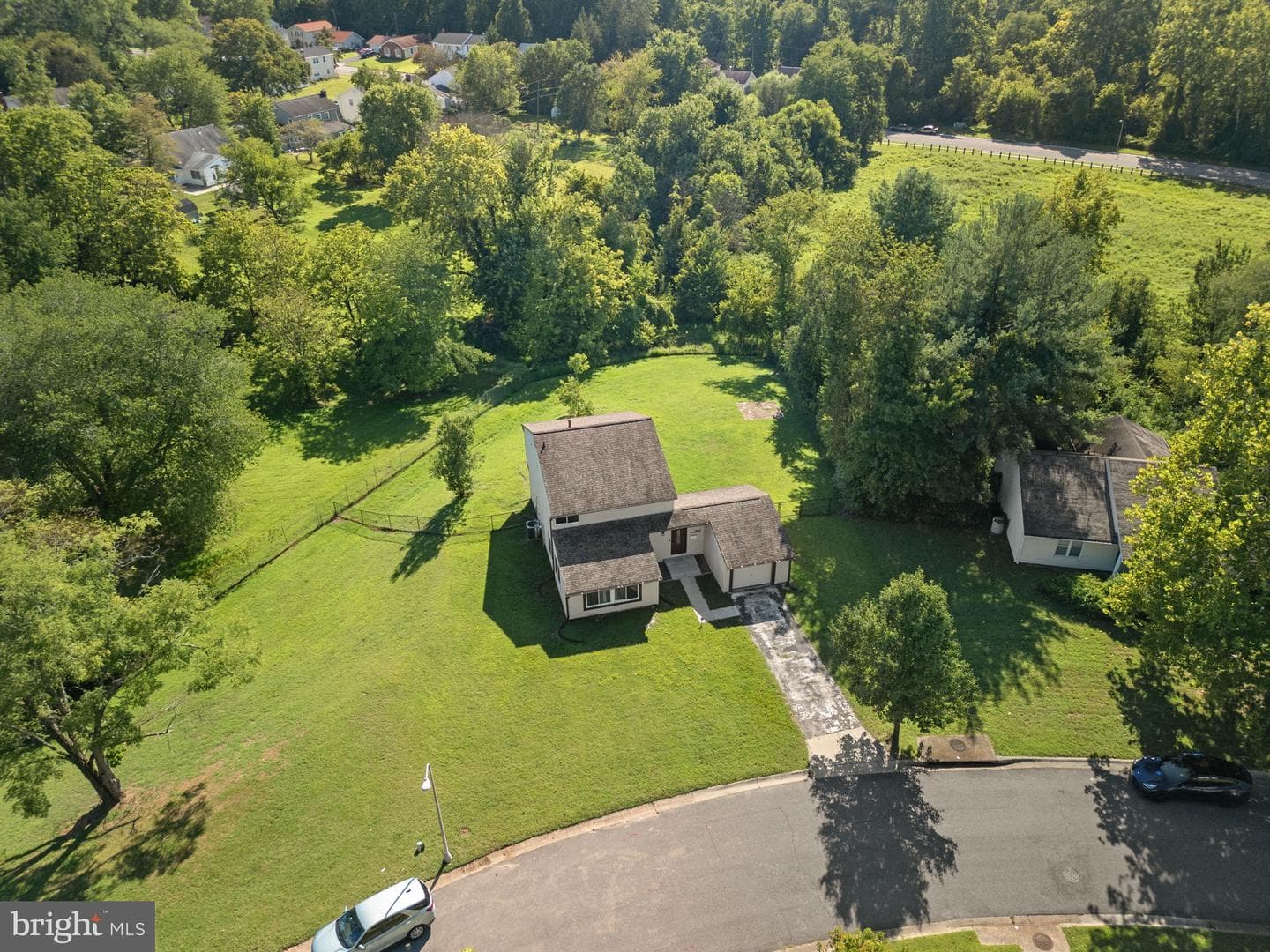 15811 Perkins Lane photo 45