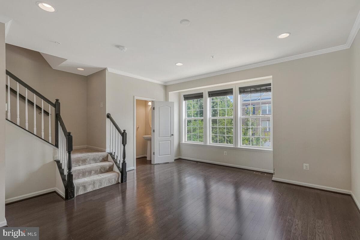 8603 Sweet Rose Court photo 12