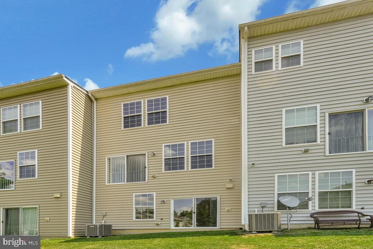 8603 Sweet Rose Court photo 26
