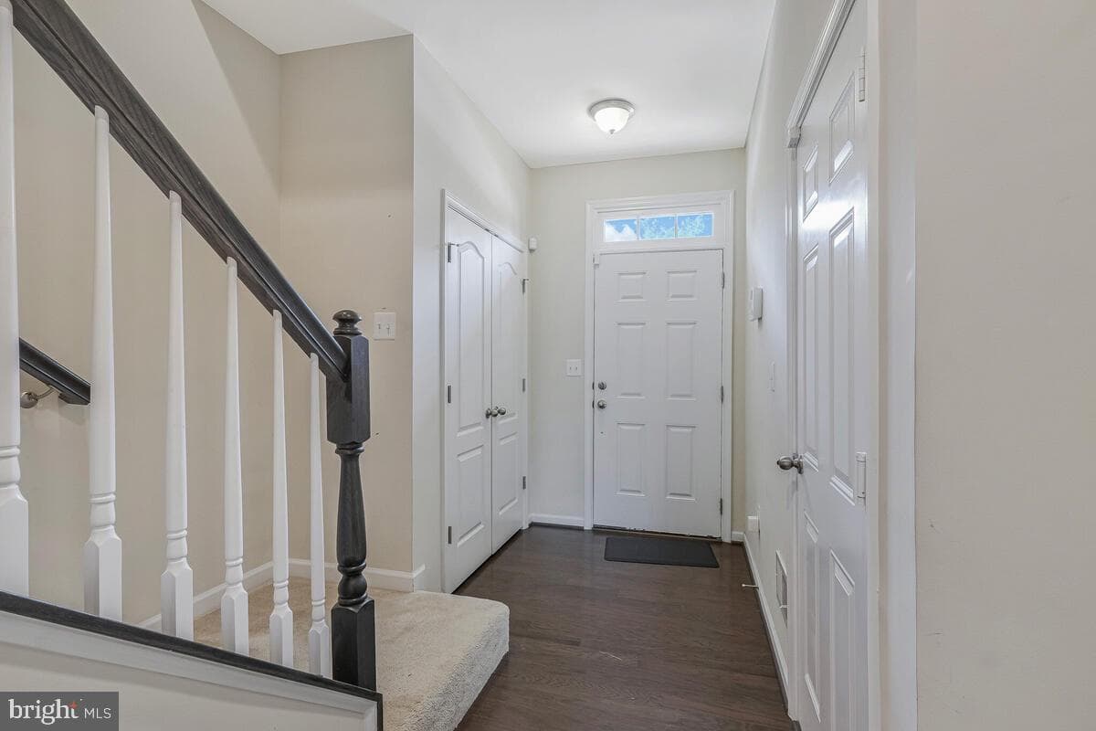 8603 Sweet Rose Court photo 4