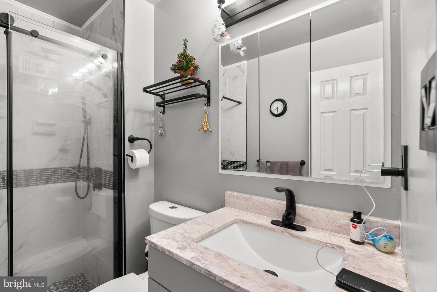 8111 Bird Lane photo 30