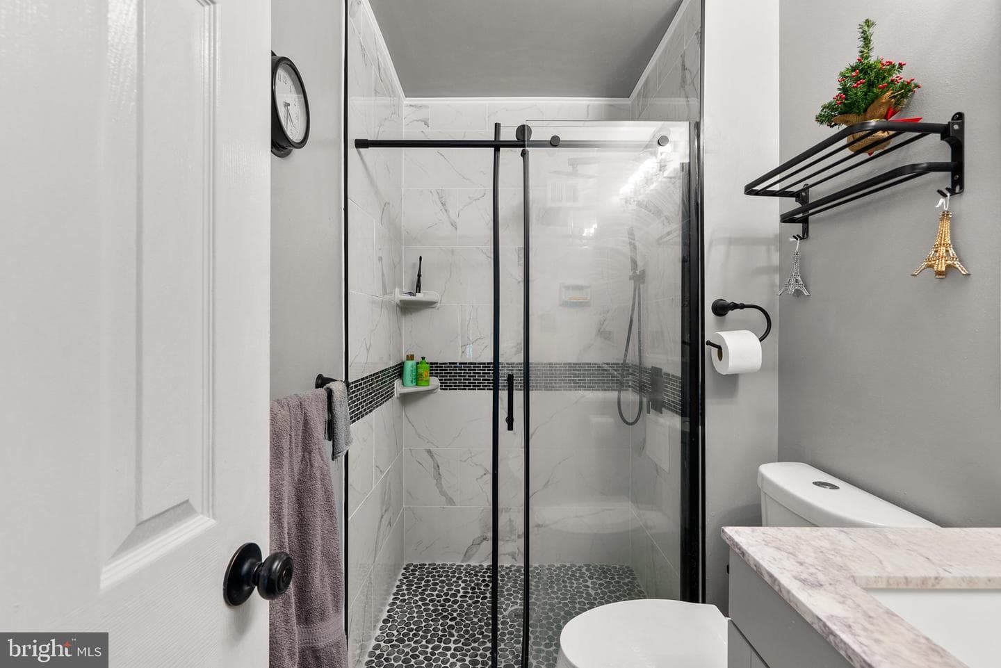 8111 Bird Lane photo 31