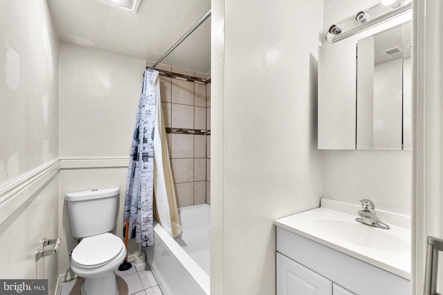 8111 Bird Lane photo 34