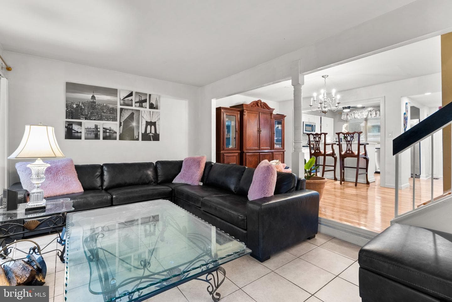 8111 Bird Lane photo 4
