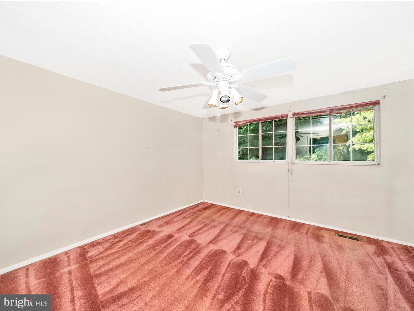 378 Possum Court photo 13